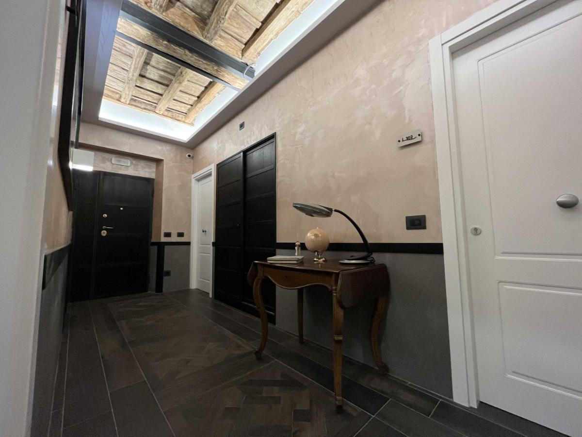 Flaneur - Rooms & Suites By Visconti Rome Exterior photo